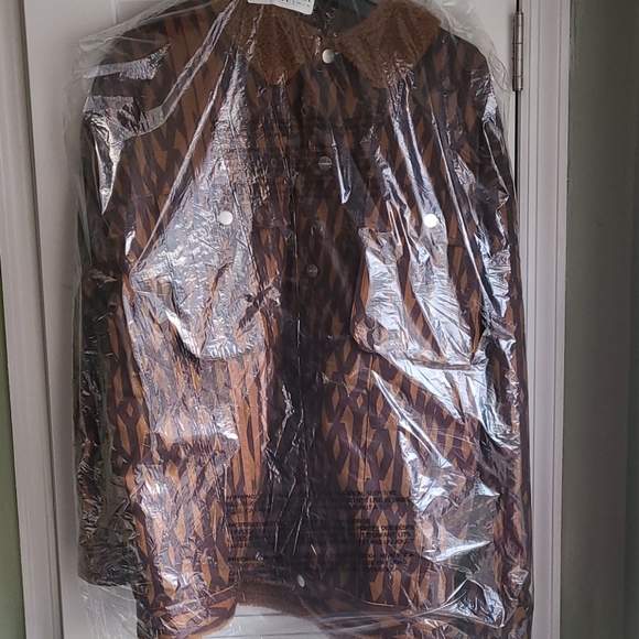 Nwt ICY PARK - DENIM MONOGRAM JACKET (ALL GENDER) Size L - Picture 6 of 6